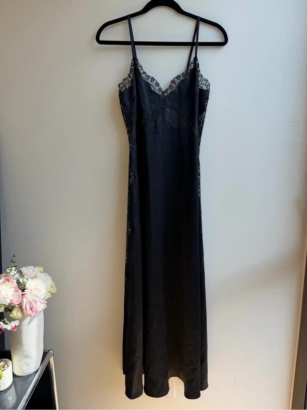 NEW NWT Reformation Ericka Silk Dress | Strappy Lace Black | Size 4 - Picture 6 of 14
